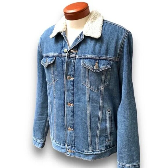 Levi Signature Gold Sherpa Lined Trucker Denim Jean Jacket Men’s size Medium - Picture 4 of 15